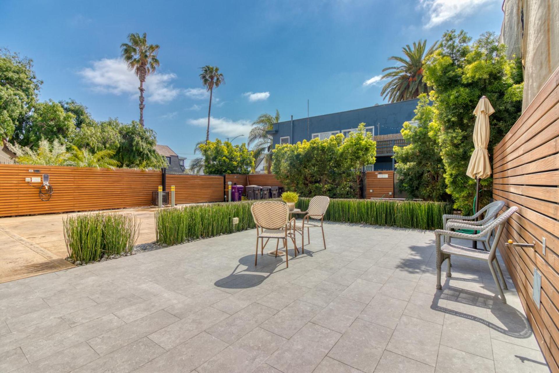 East Village Apartments Long Beach Exterior foto
